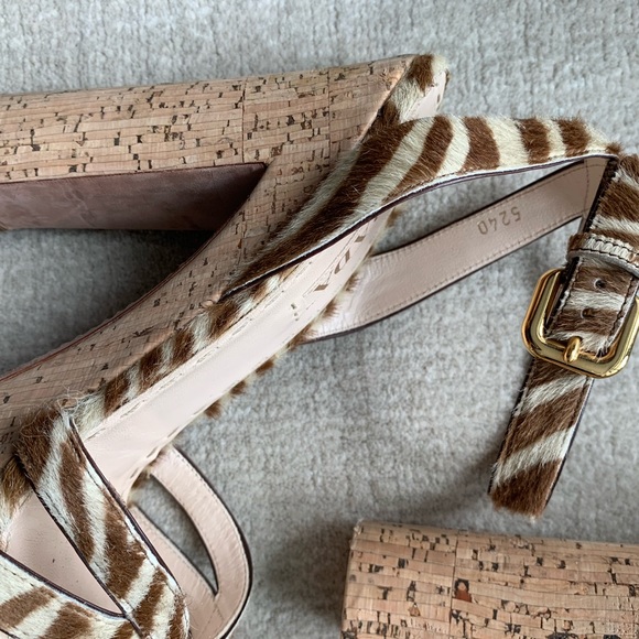 PRADA ANIMAL PRINT-CORK PLATFORM HEELS - Picture 3 of 6